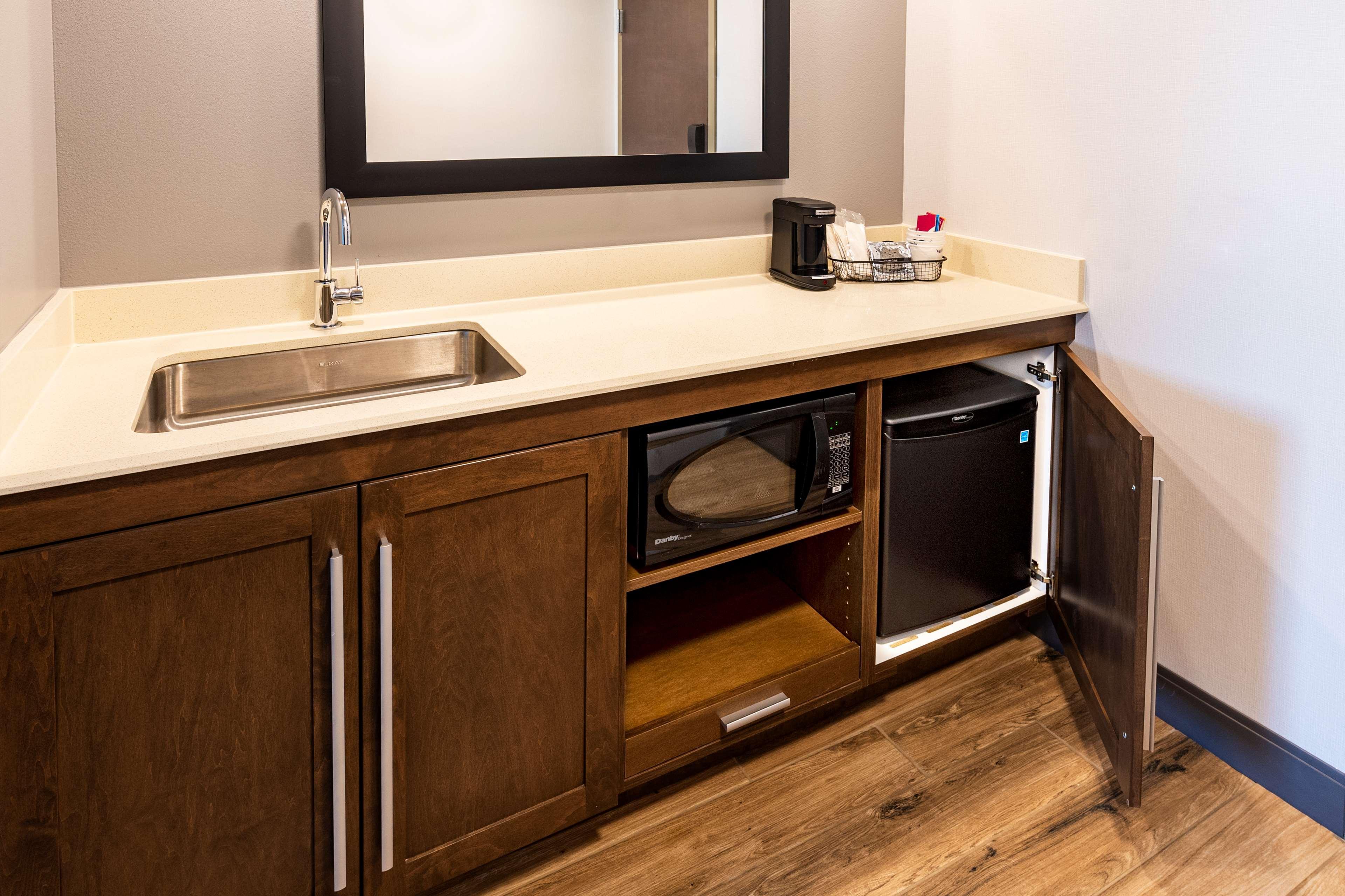 Hampton Inn & Suites Keller Town Center Zewnętrze zdjęcie