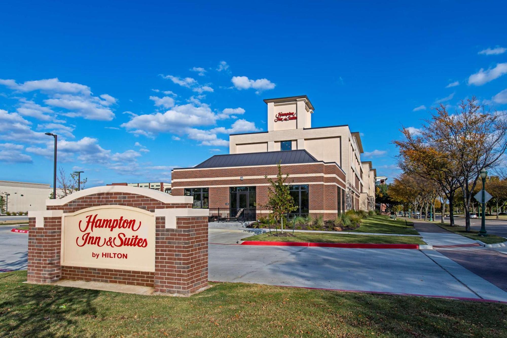 Hampton Inn & Suites Keller Town Center Zewnętrze zdjęcie